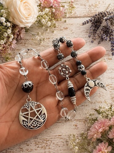 Hecate moon goddess crow - moon,
