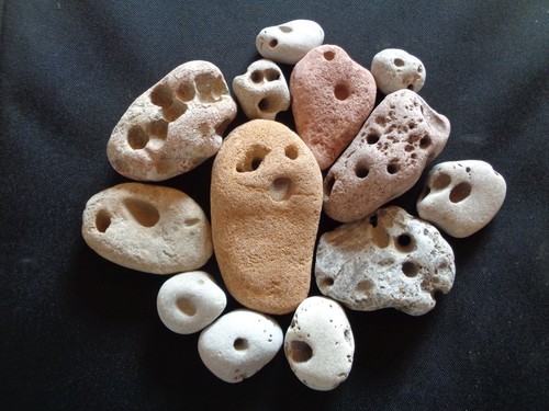 Natural hag stones - natural,