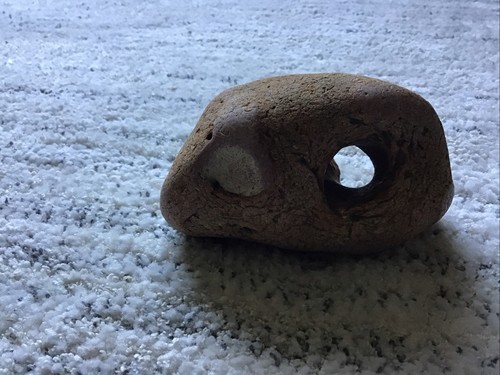 Natural hag stone large - natural,