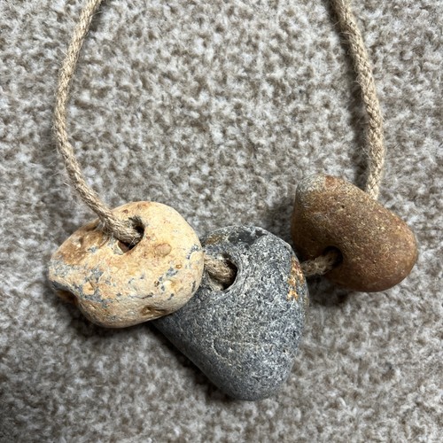 Hanging raw hag - stones, 3